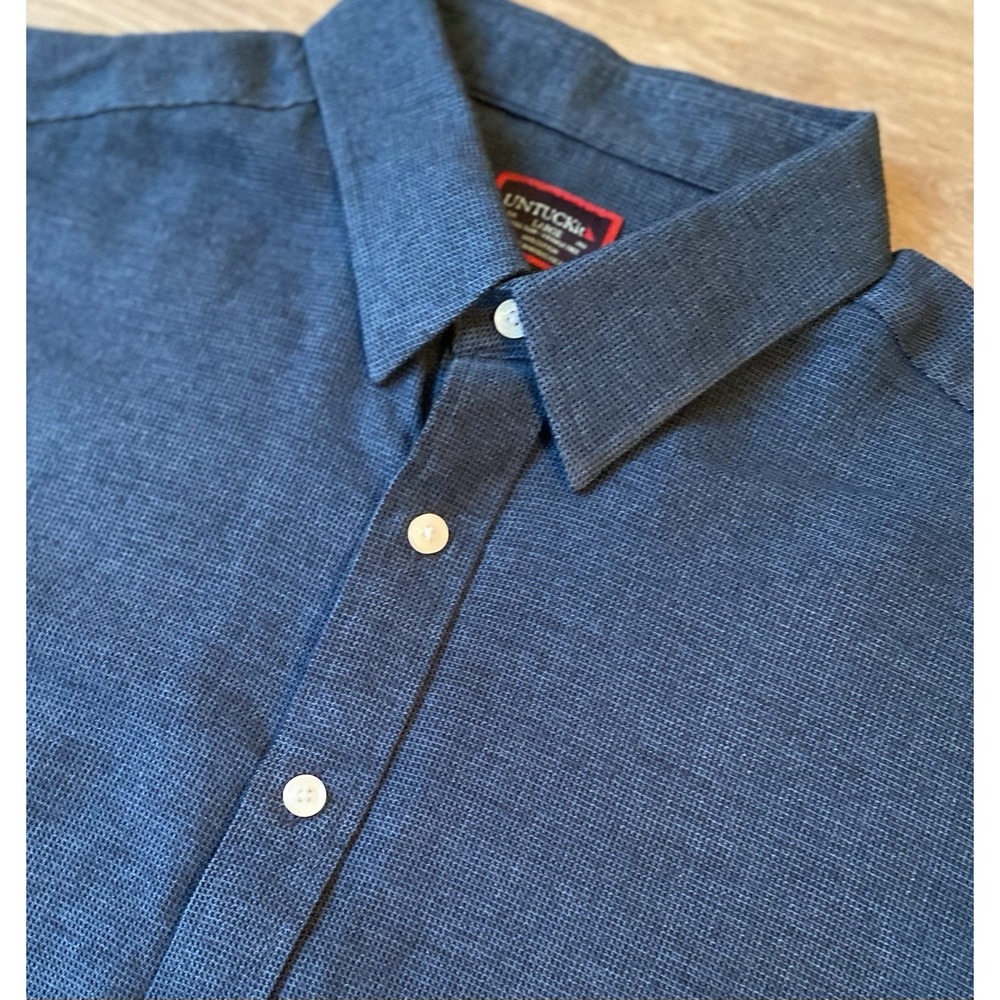 Untuckit Men's Button Up Dress Shirt -‎ Large Blue Long Sleeve Collar